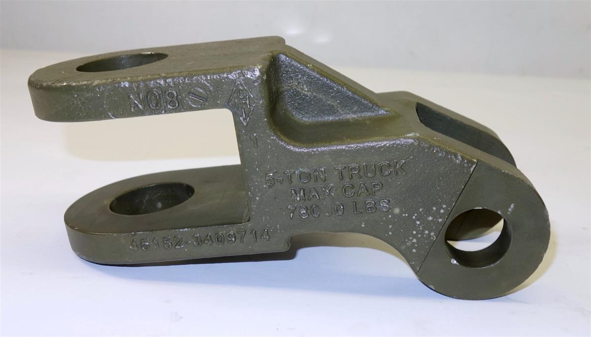 HEM-212 | 2530-01-520-6538 Five Ton Tow Bar End Adapet for Oshkosh HEMTT MK36 LVSR and MRAP NOS (10).JPG