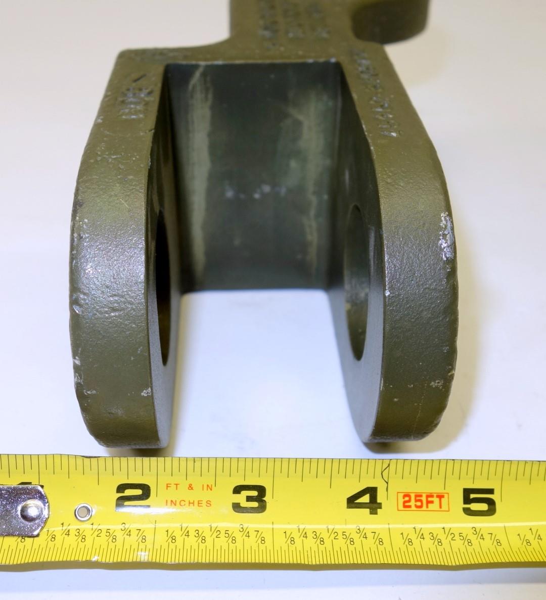 HEM-212 | 2530-01-520-6538 Five Ton Tow Bar End Adapet for Oshkosh HEMTT MK36 LVSR and MRAP NOS (8).JPG
