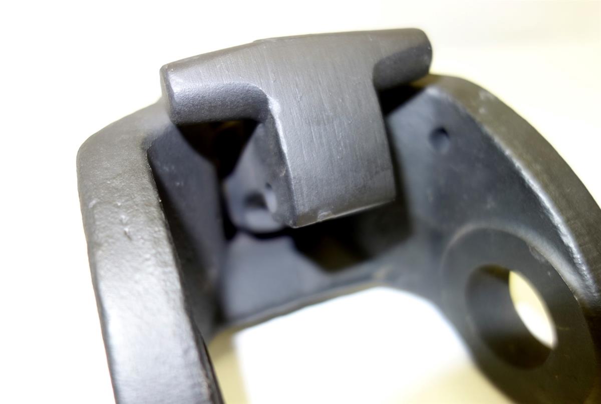 COM-5231 | 2540-01-151-5703 Pintle Hook Latch  (4).JPG