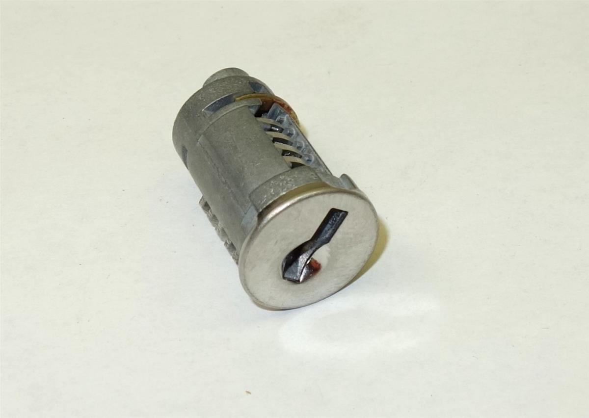 M9-6103 | 2540-01-155-3601 M915A1 Ignition Lock Cylinder Assembly (1).JPG
