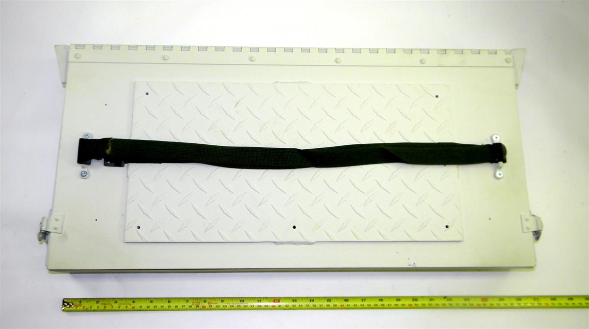 SP-1769 | 2540-01-257-3863 Stowage Box, Tool Box for Dolly Set M720 3 Ton. NOS.  (5).JPG