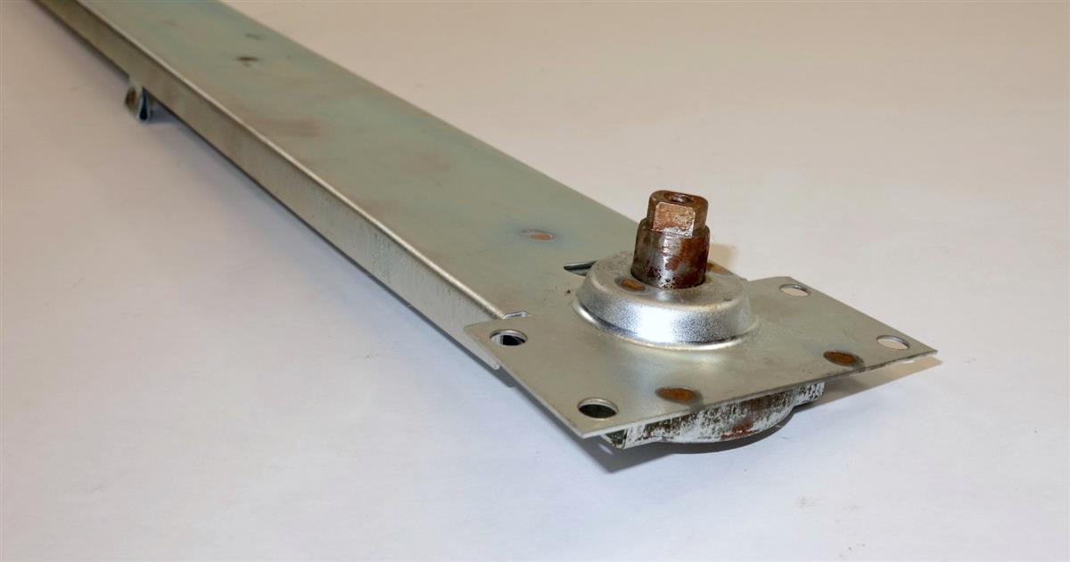 HEM-224 | 2540-01-392-6593 Right Passenger Side Hand Operated Window Regulator Parts Kit for M1070 NOS (1).JPG