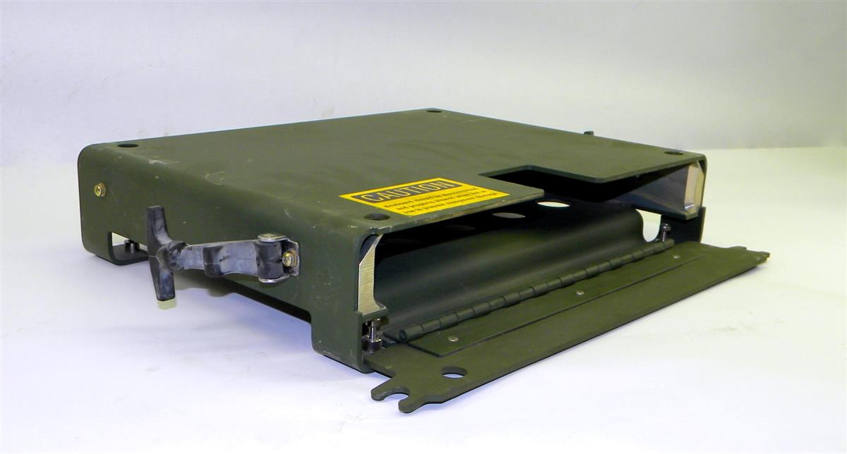 SP-1772 | 2540-01-481-5744 Keyboard Storage Box for Blue Force Tracker Computer System NOS (19).JPG