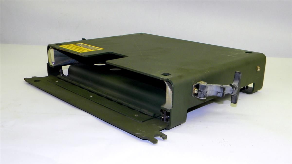 SP-1772 | 2540-01-481-5744 Keyboard Storage Box for Blue Force Tracker Computer System NOS (20).JPG
