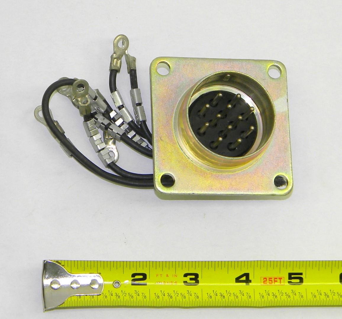TR-208 | 2590-00-930-5663 12 Pin Trailer Receptacle with Mounting Plate for some military trailers NOS (3).JPG