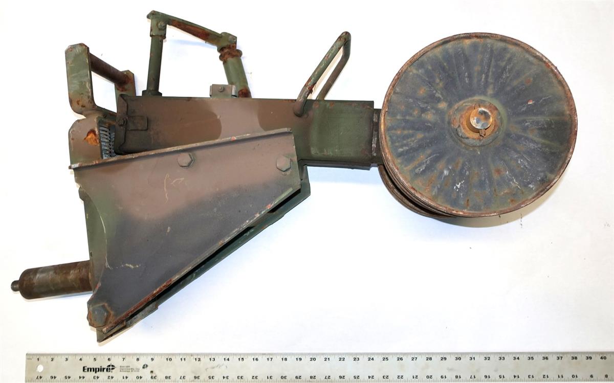 TR-231 | 2590-01-183-6816 M105 Retractable Landing Leg  (1) (Large).JPG