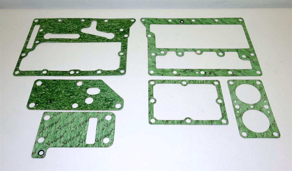 5T-846 | 2805-00-737-6211 Engine Overhaul Gasket and Seal Set for R6602 Continental Gas Engine NOS (6).JPG