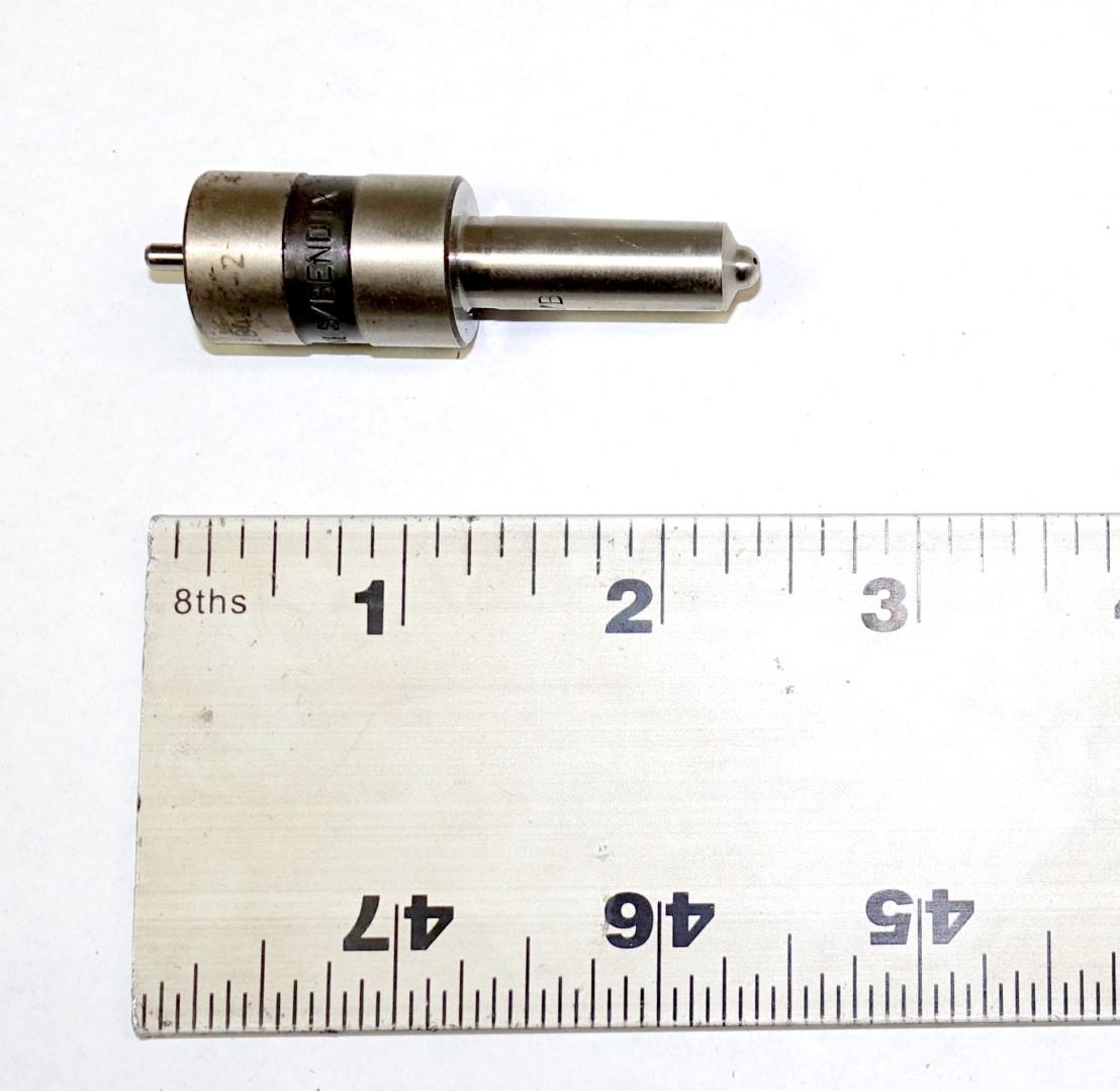 5T-950 | 2910-00-074-8929 Fuel Injector Nozzle Tip for M54 Trucks with LDS465A1 MultiFuel Engine NOS (2).JPG