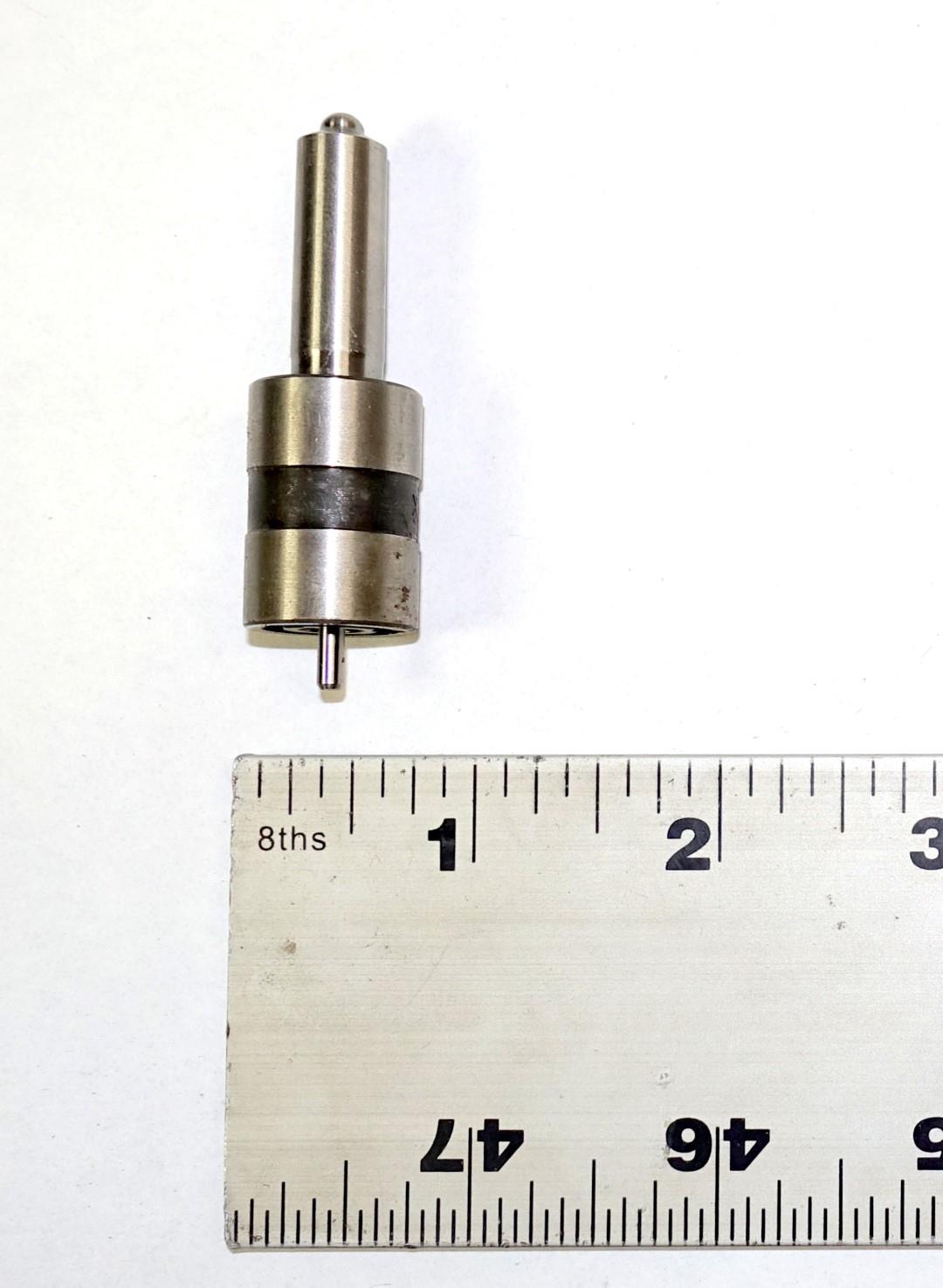 5T-950 | 2910-00-074-8929 Fuel Injector Nozzle Tip for M54 Trucks with LDS465A1 MultiFuel Engine NOS (3).JPG