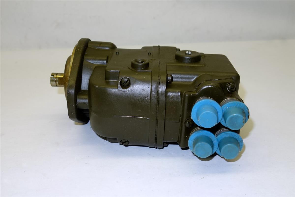 SP-1871 | 2920-00-781-4300 4 Cylinder Magneto for 4A084-2, 4A084-3, and 4A084-4 10 KW Generator (7).JPG