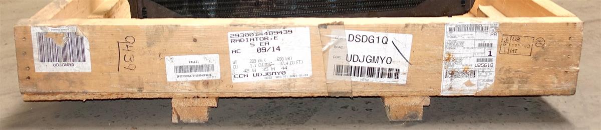 HM-933 | 2930-01-488-9439 M110 Series HMMWV Radiator NOS (4) (Large).JPG