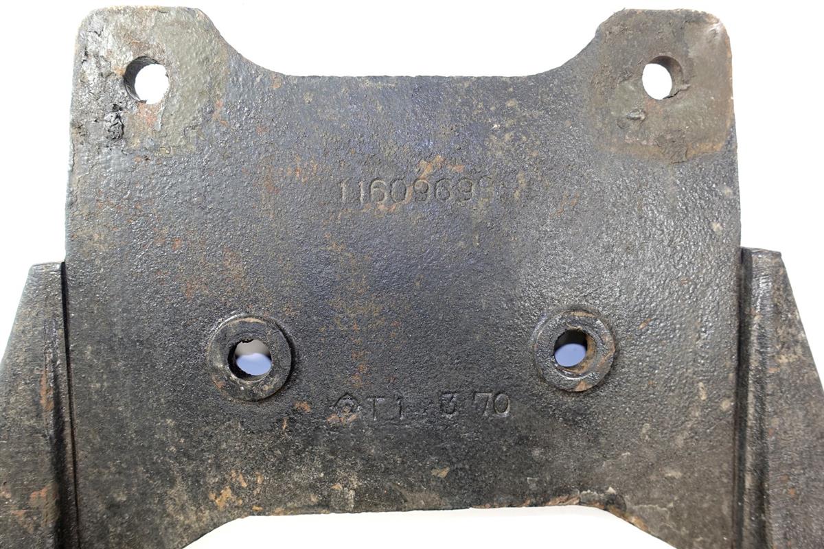 M35-684 | 2990-01-022-4502 M35A2 Front Engine Radiator Mount (5) (Large).JPG