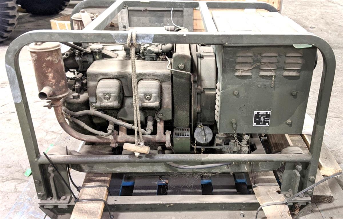 SP-2816 | 3 Kilowatt Gasoline Generator Set MEP-026A (4).jpg