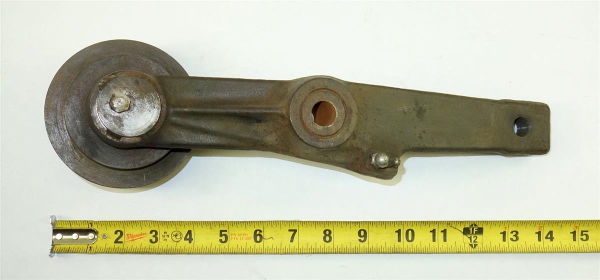 5T-855 | 3020-00-782-4157 Fan Idler Pulley Assembly for M656 M757 M791 with LDS-465-2 Engine NOS (2).JPG