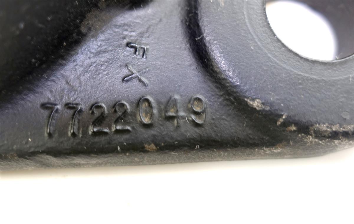 SP-1973 | 3040-00-772-2049 Rotating Inner Eye Bracket (6) (Large).JPG