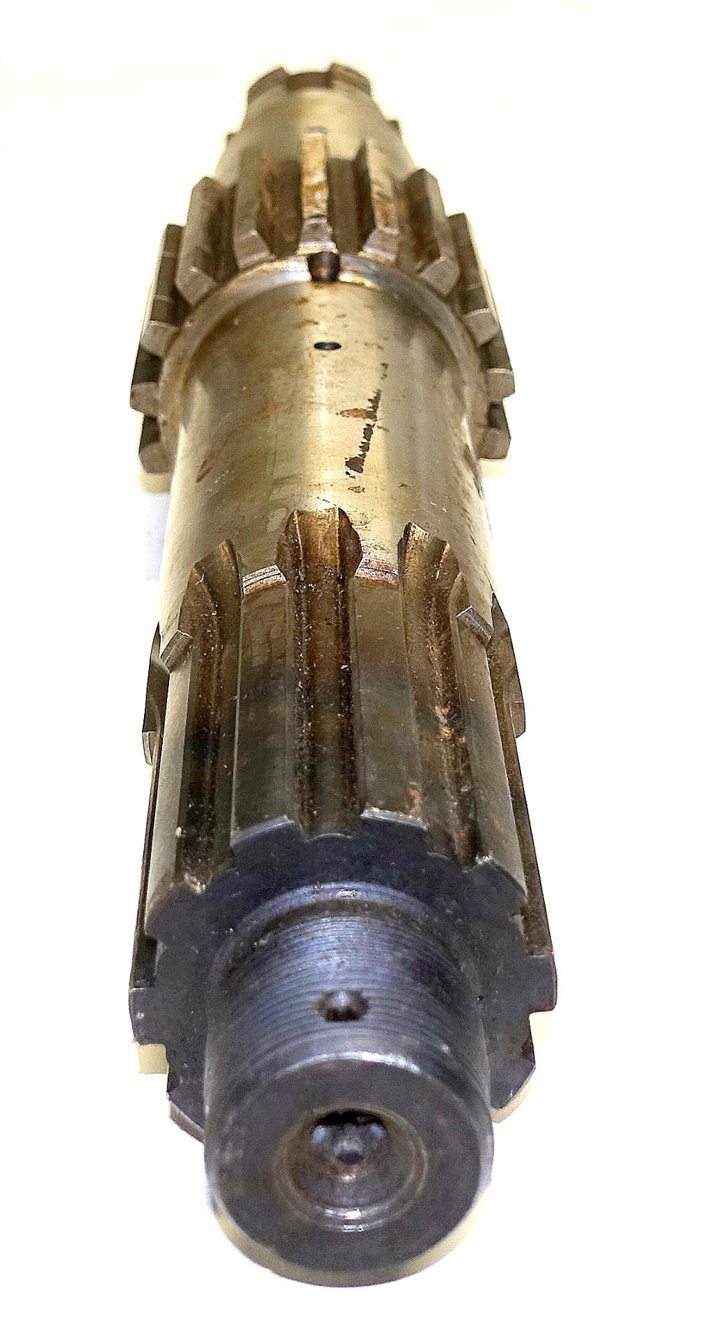 5T-970 | 3040-00-953-9907 T138 Transfer Case Main Shaft (6).JPG