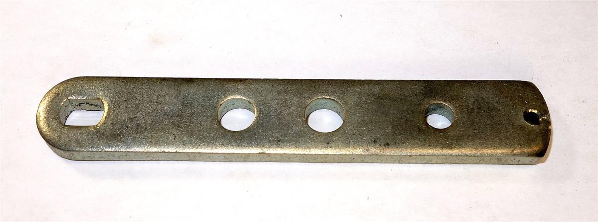 M9-6151 | 3040-01-149-3474 Accelerator Lever Rig Connecting Link for M915 thru M920 NOS (1).jpg