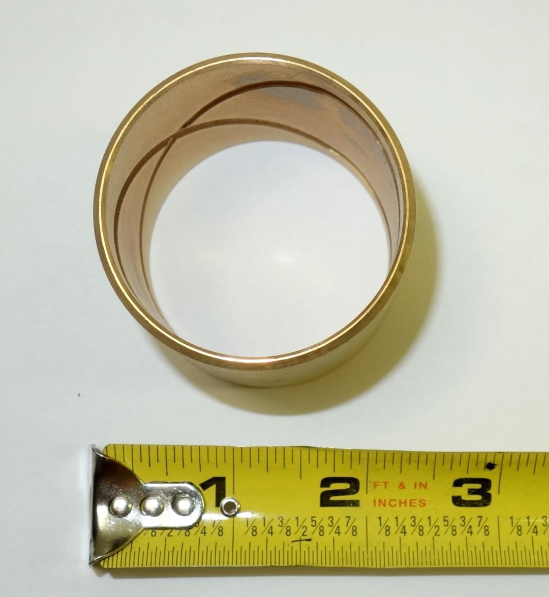 FM-225 | 3120-01-131-2083 Front Inner Axle Bushing for LMTV and FMTV Trucks NOS (5).JPG