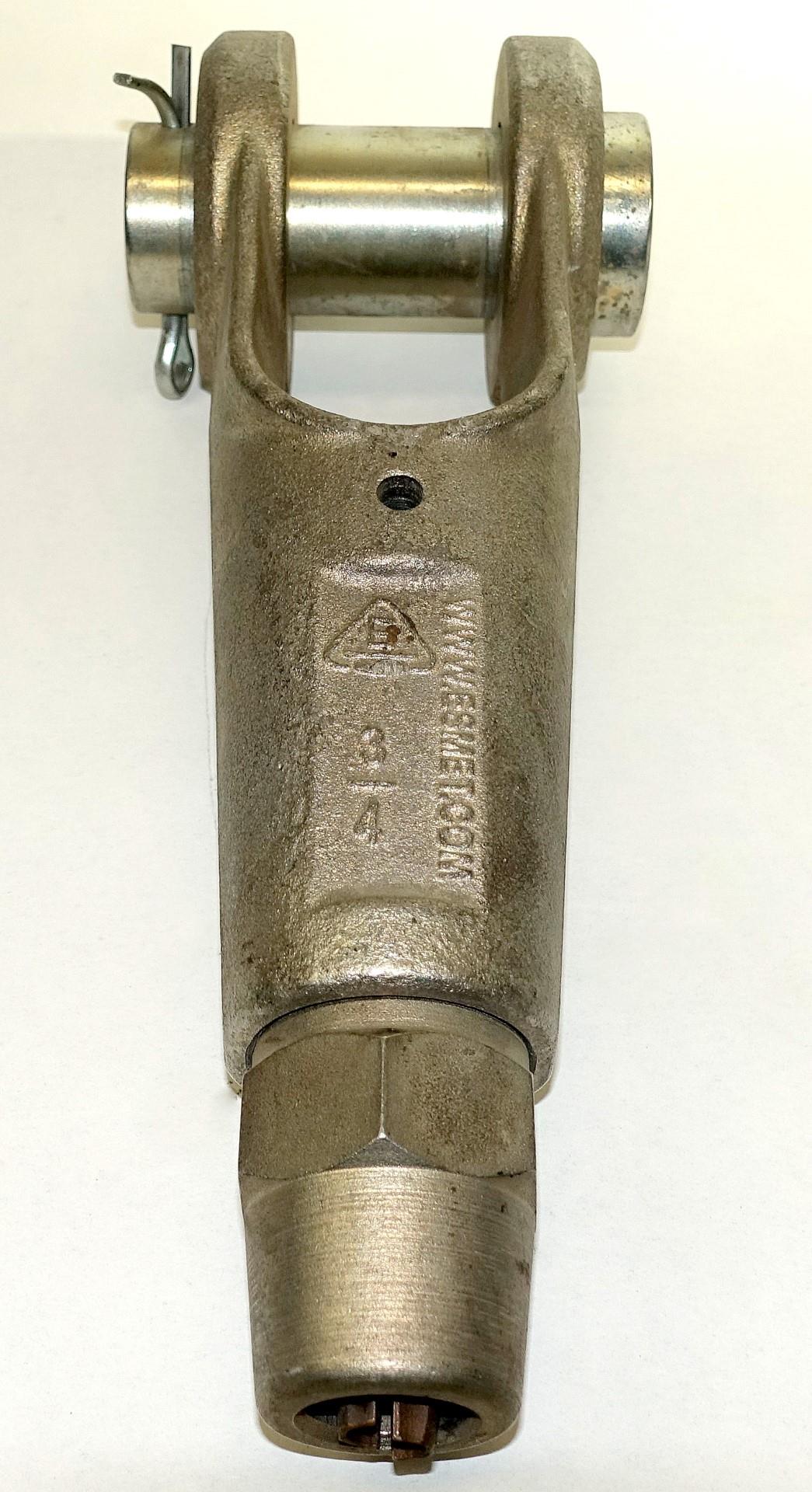 5T-931 | 4030-00-706-5553 Wrecker Rear Winch Cable Clevis (3-4 inch wire) (3) (Large).JPG
