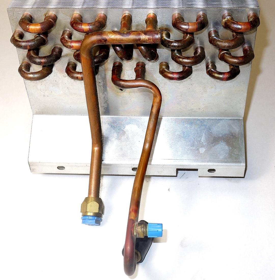 HM-837 | 4130-01-497-7439 Air Conditioning Condenser HMMWV NOS (4).JPG