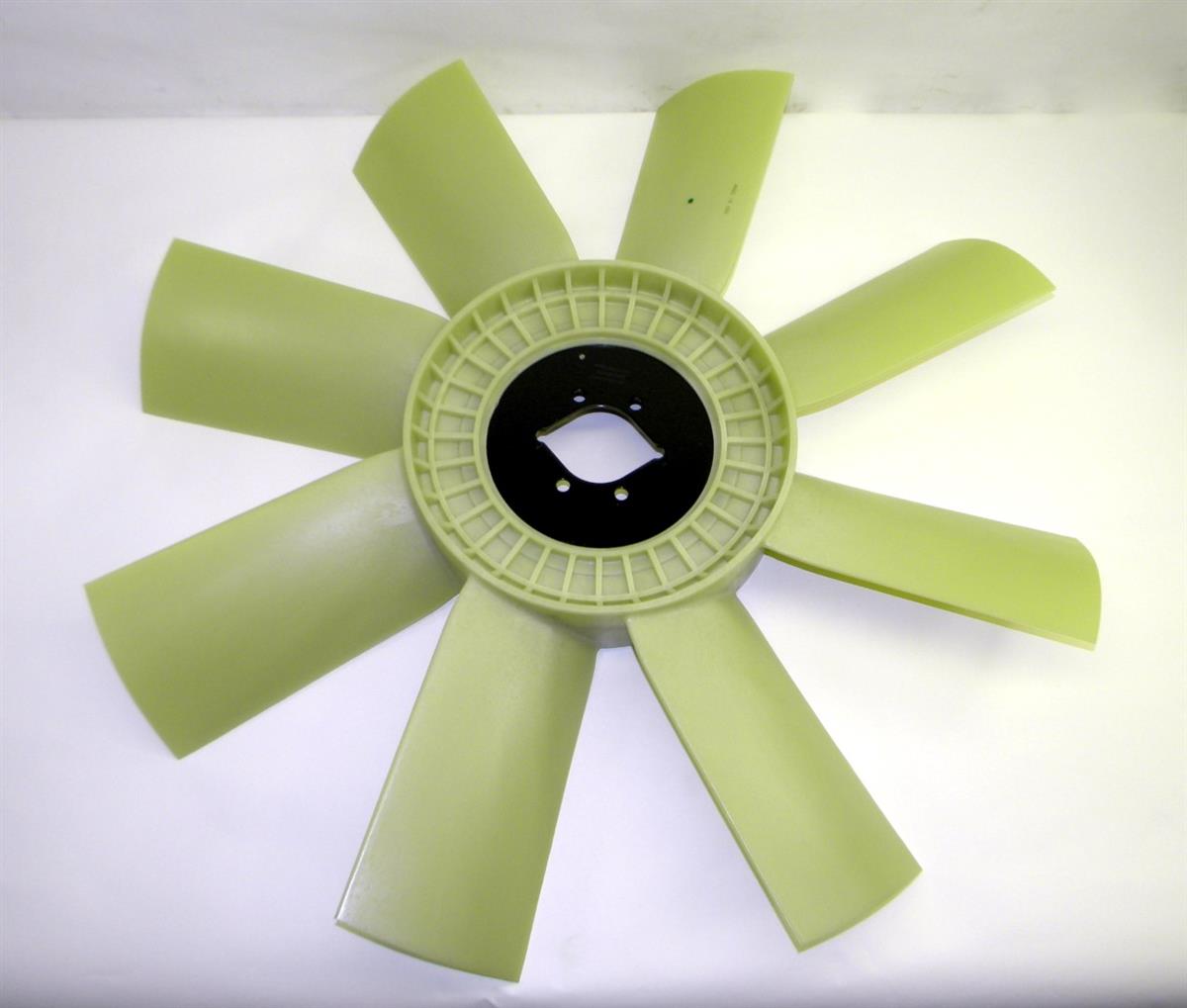 M9-6061 | 4140-01-330-2466 Borg Warner 30 Inch Cooling Fan for M915A2 and M916A1 Tractors. NOS.  (5).JPG