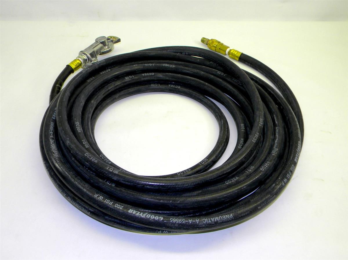 M9-6069 | 4720-00-328-5422 Tire Inlfator Hose with Quick Disconnect for M915 and M916A1 NOS (4).JPG