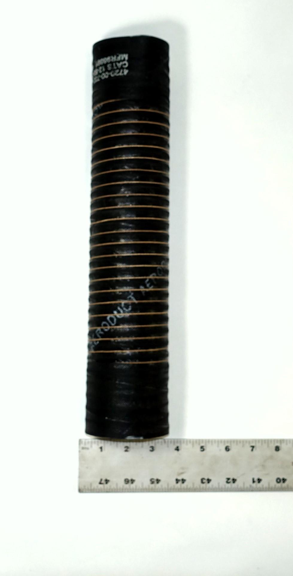 COM-5263 | 4720-00-732-9069 3in Diameter Heater Hose for M Series Trucks NOS (1).JPG