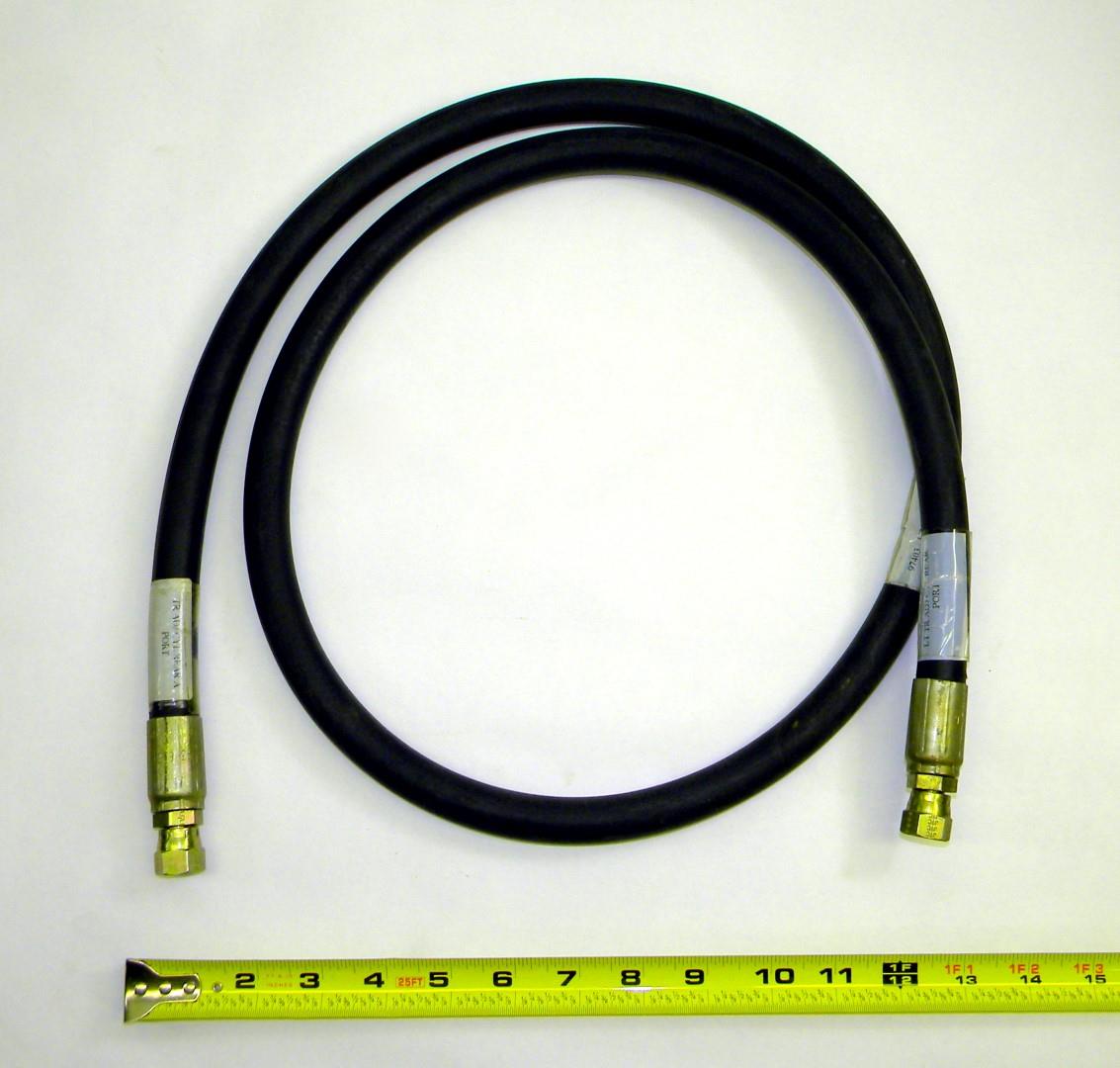 SP-1732 | 4720-01-446-7541 Fuel-Oil Hose 66 Inch Length for M9 ACE NOS (8).JPG