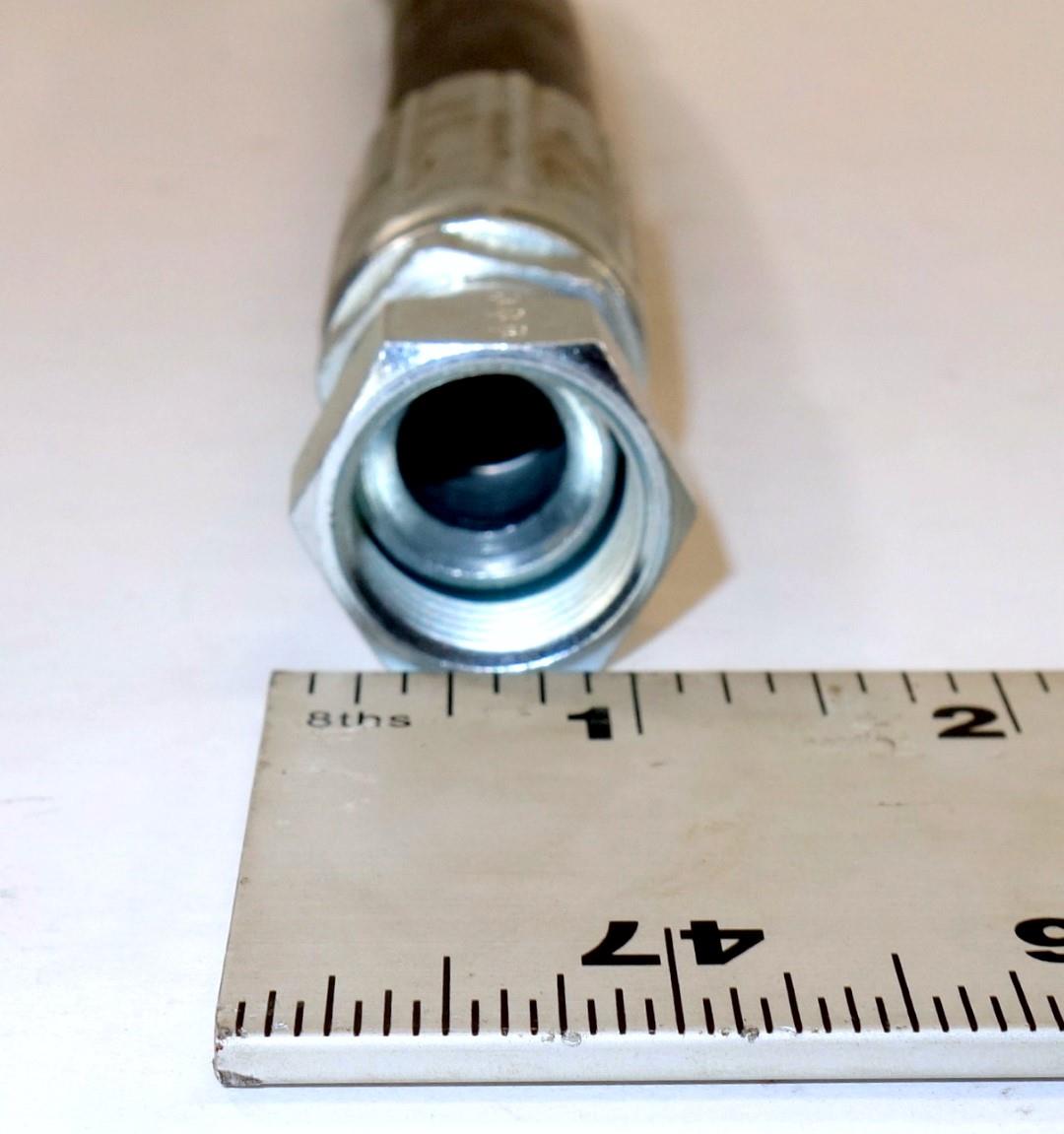 SP-1924 | 4720-20-004-2134 Five Eighths Inch Hydraulic Hose NOS (4).JPG