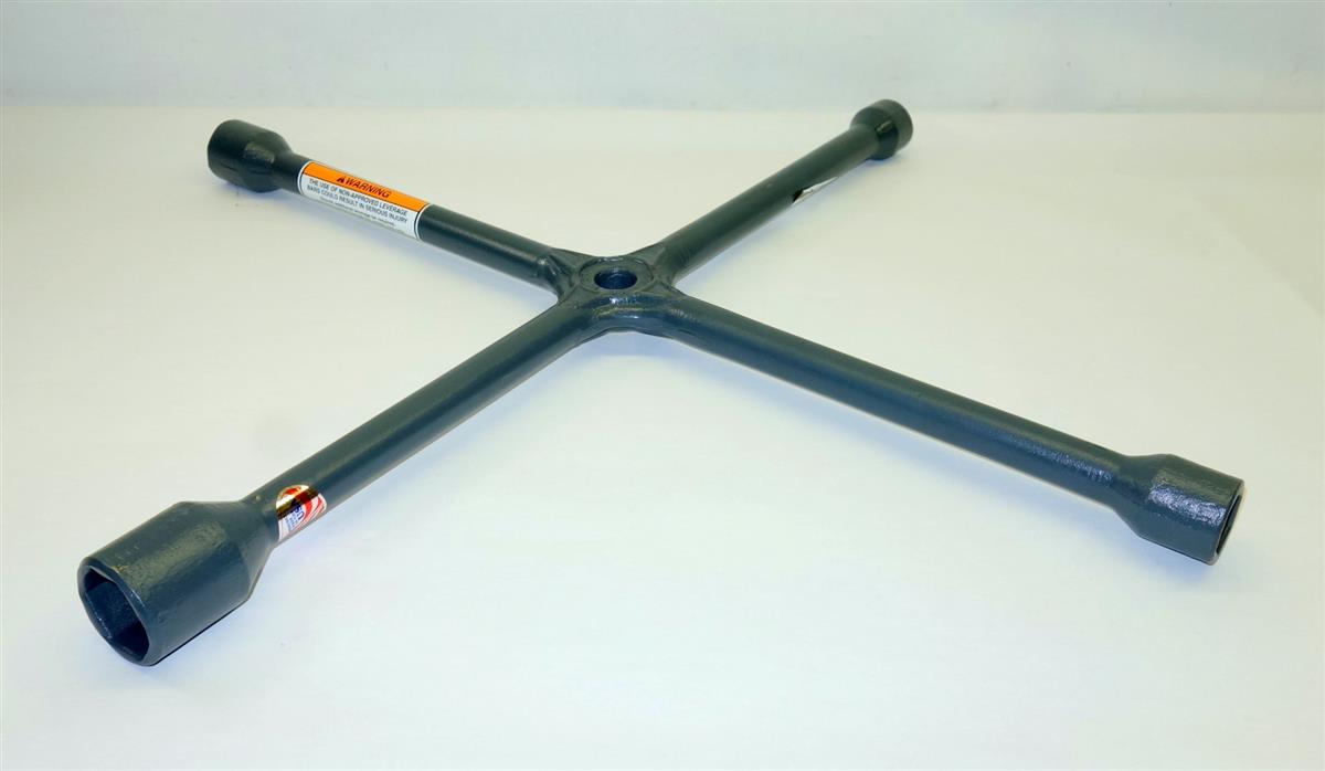 MILITARY SURPLUS  HEAVY DUTY LUG WRENCH TOOL TRUCK  TRAILER TIRE 1-1/2  IN 