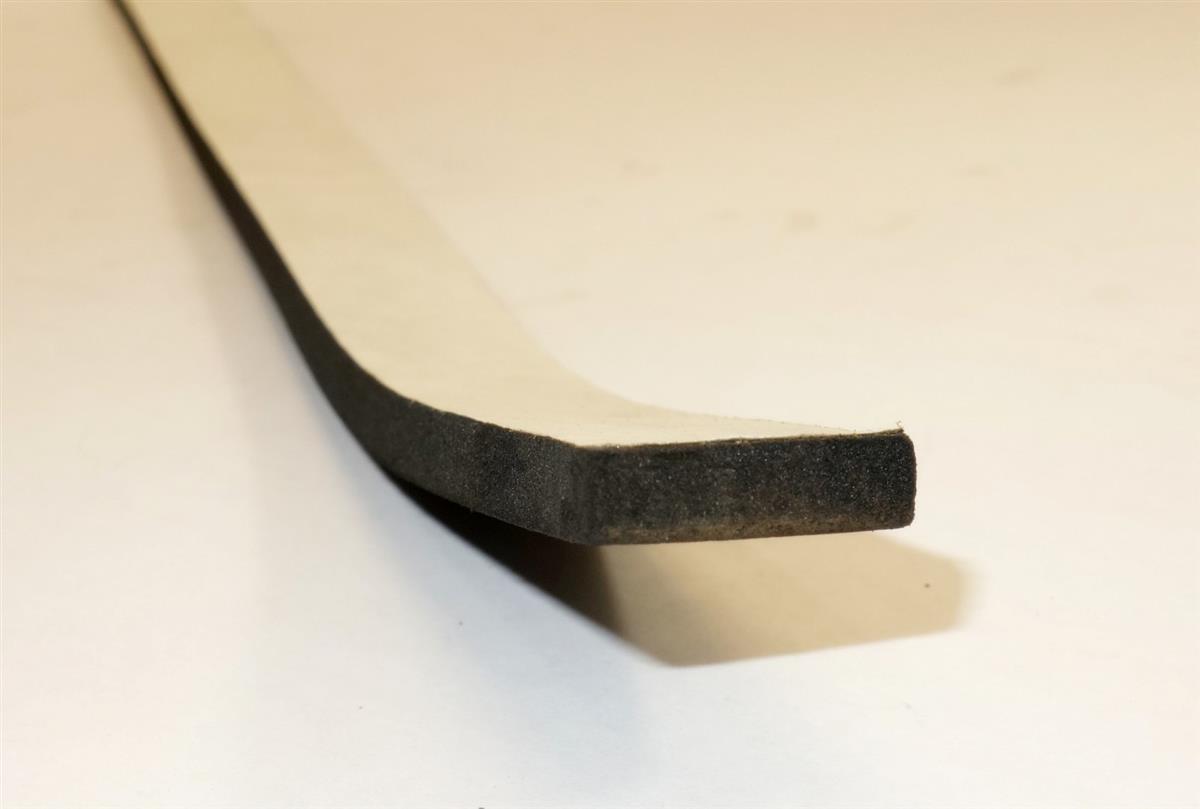 M9-6157 | 5330-01-150-1575 Radiator Shroud Rubber Strip SEal (2) (Large).JPG