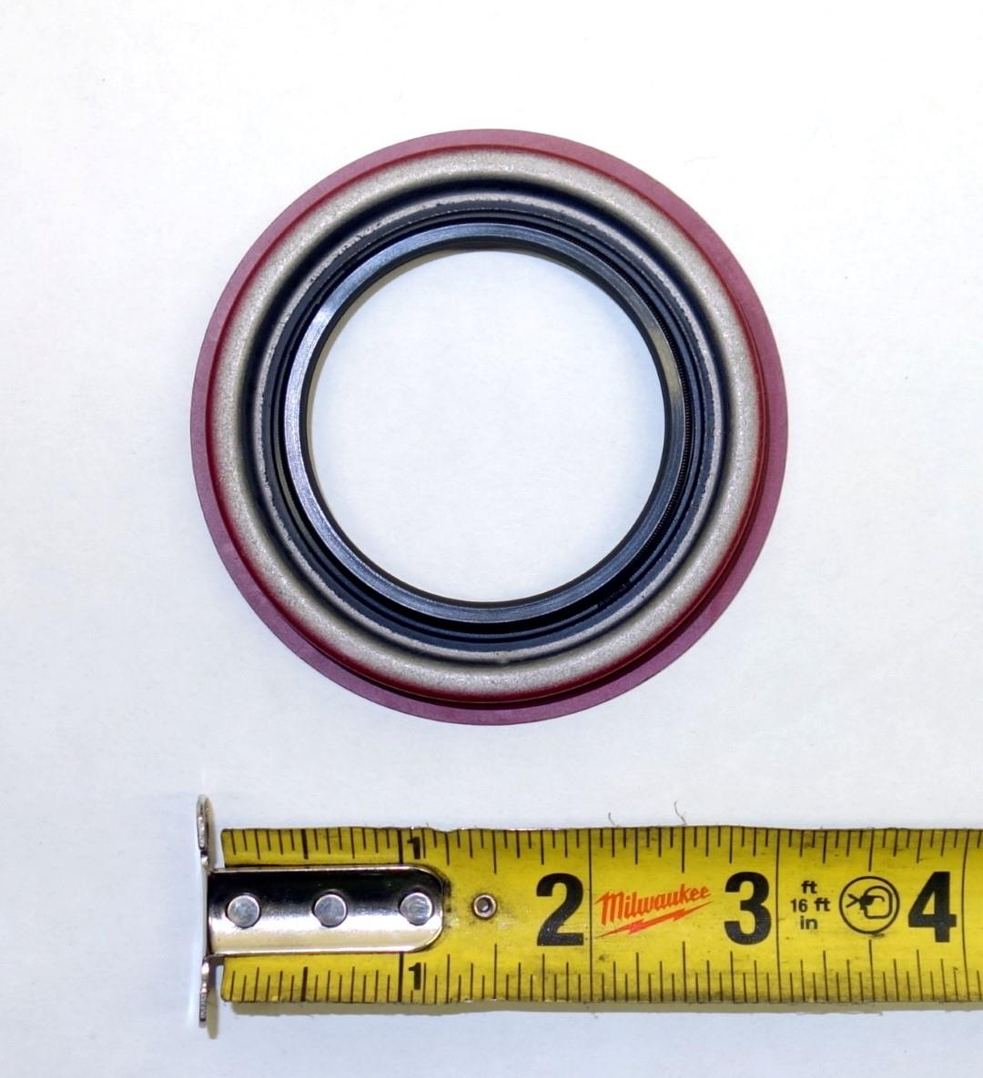 MA3-680 | 5330-01-447-4694 Automatic Transmission Front Pump Seal for M35A3 Series Trucks NOS (4).JPG