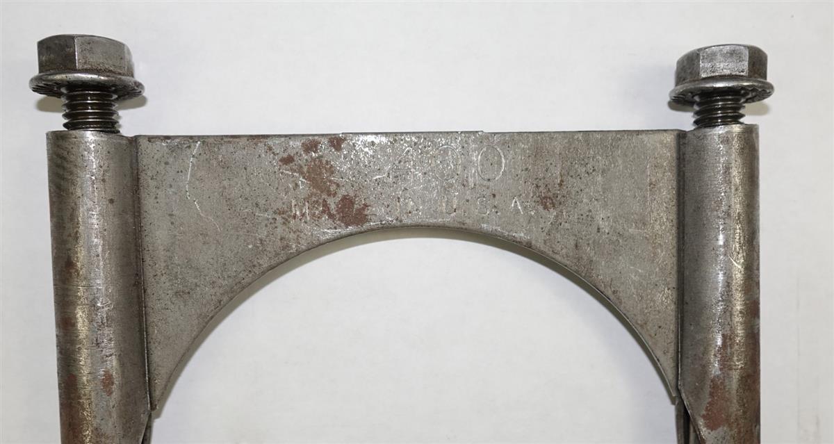 5T-909 | 5340-00-532-9231 4 Inch Exhaust PipeClamp for M809 and M939 Series 5 Ton NOS (4).JPG