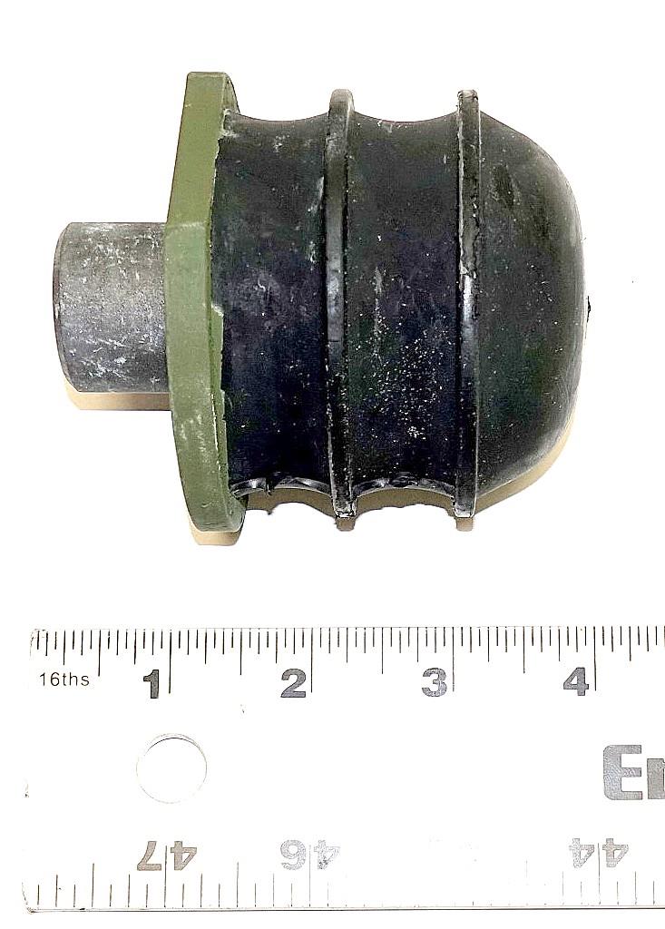 SP-1972 | 5340-01-342-6903 Bumper for M119 Light Towed 105MM Howitzer NOS (1)-002.JPG