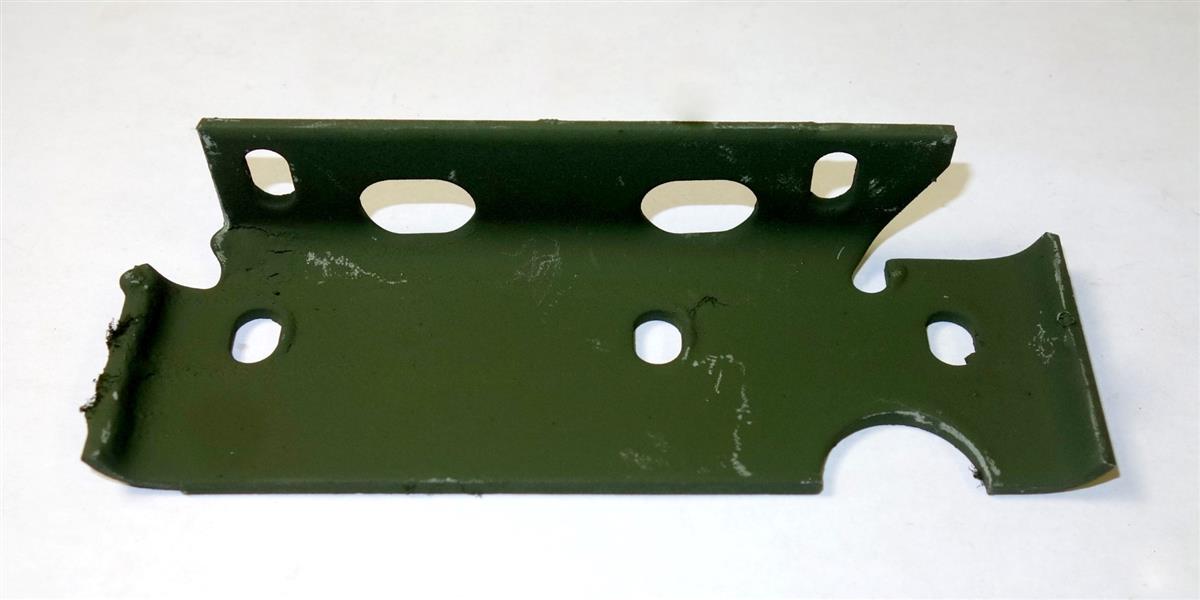 HM-776 | 5340-01-433-6262 Rear Right Hand Body Retainer Bracket Plate for HMMWV NOS (5).JPG