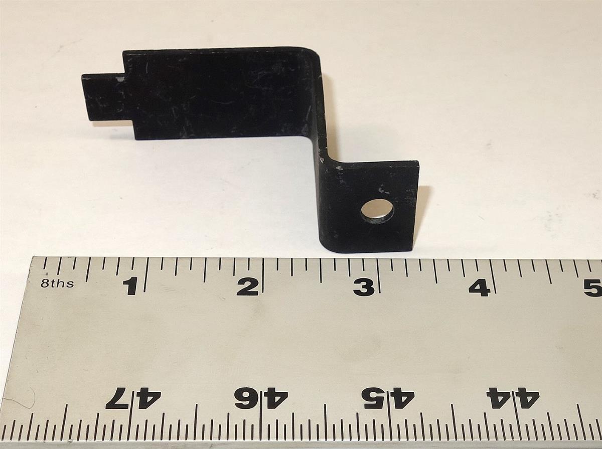 HM-905 | 5340-01-536-7945 Fuel Filter Mounting Bracket (1) (Large).JPG