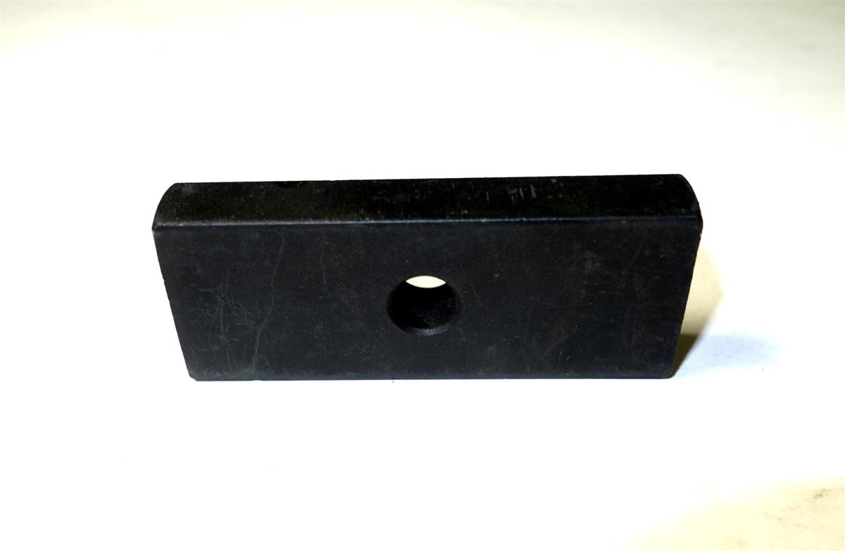 HM-754 | 5365-01-548-2577 Cargo Door Spacer for M1151 M1151A1 and M1167 HMMWV NOS (1).JPG
