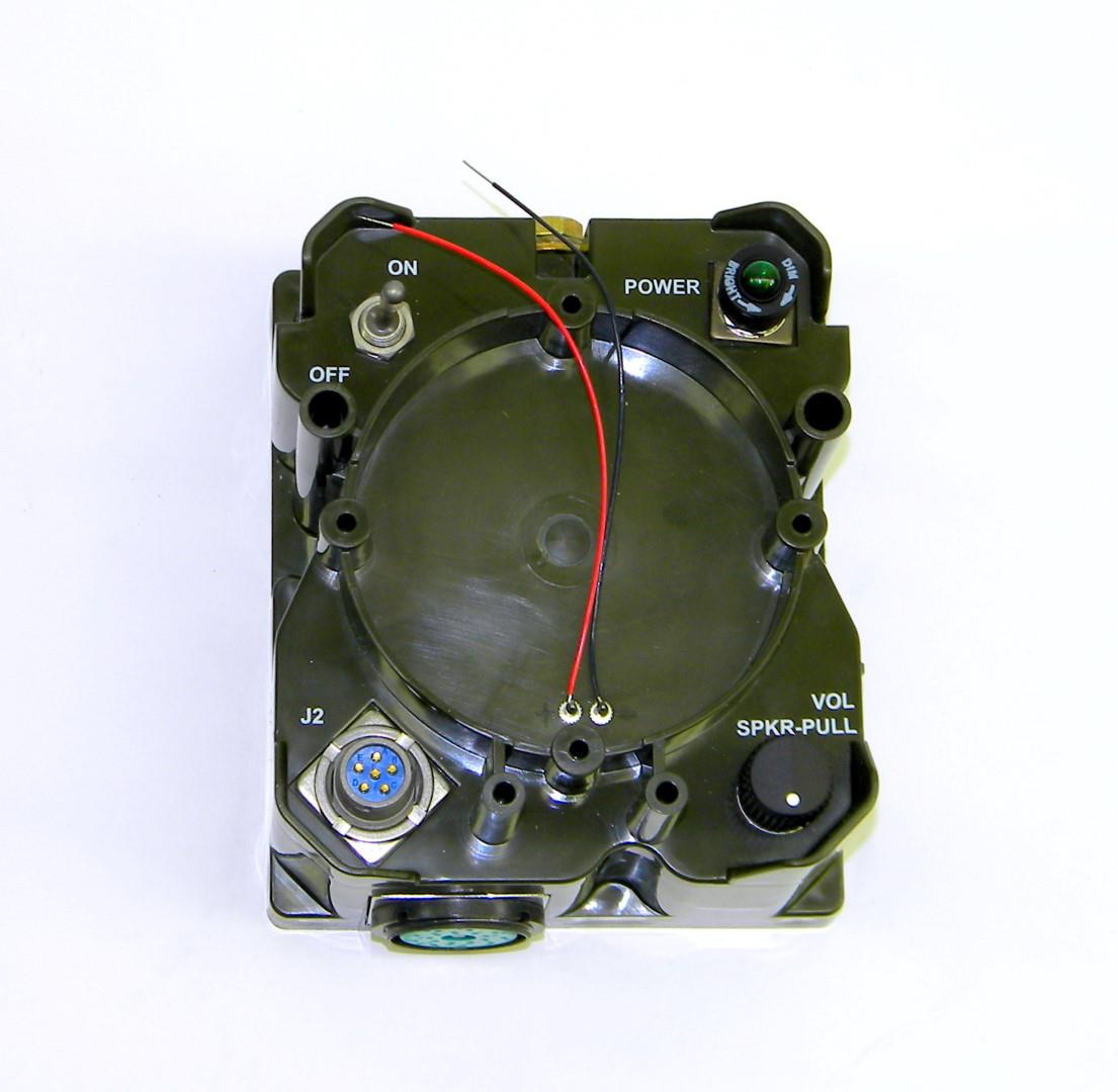 RAD-297 | 5965-01-348-5996 Loudspeaker Case for Loudspeaker Control Unit LS-671VRC NOS (7).JPG