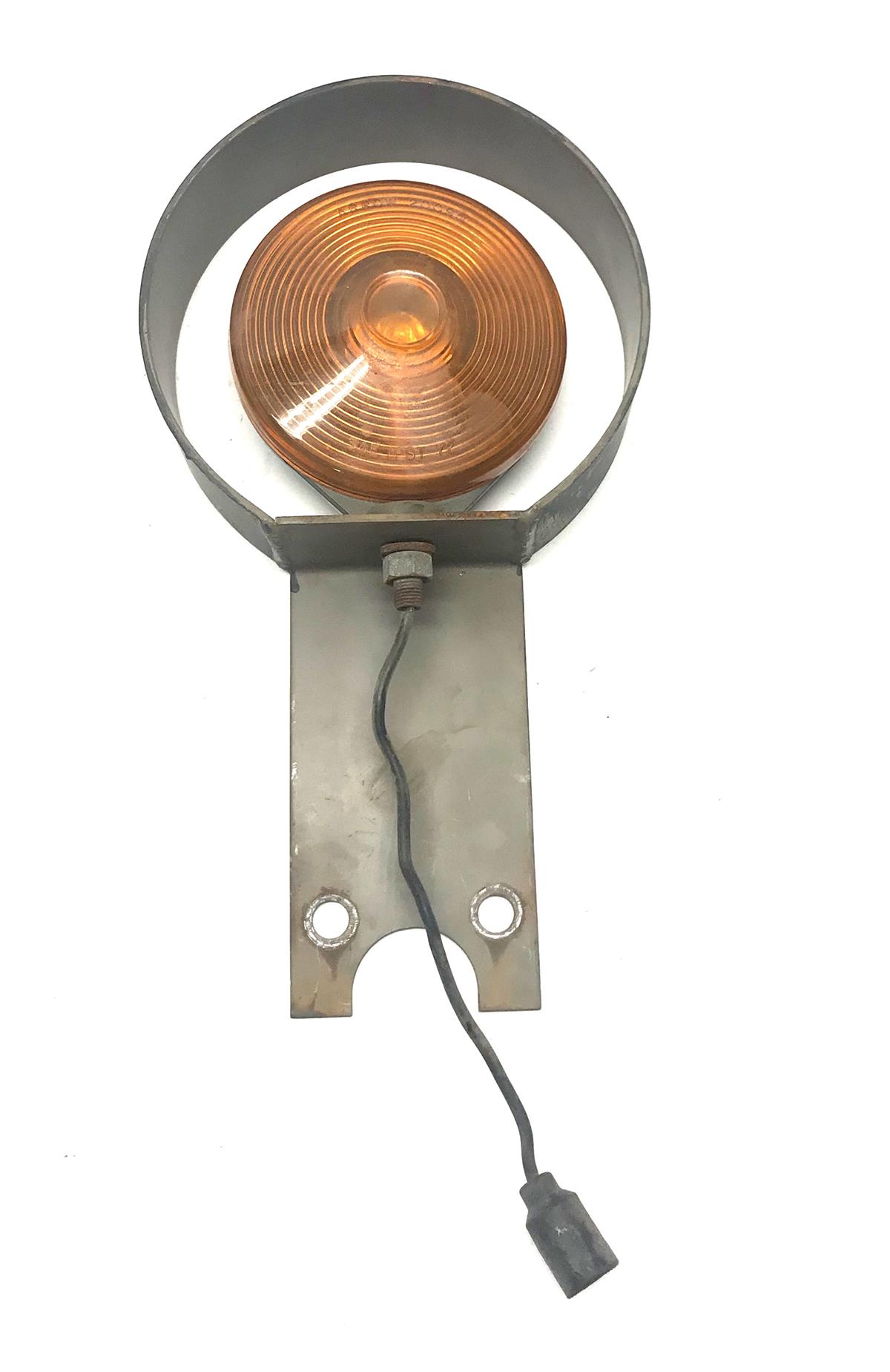 5T-1022 | 5T-1022  Directional Lollipop Light With Bracket (4).jpg