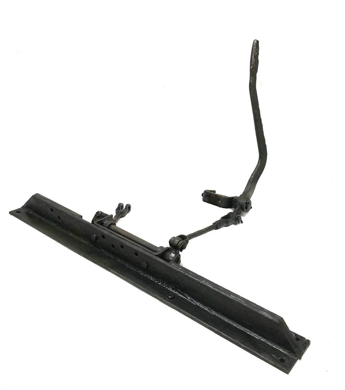 5T-1050 | 5T-1050  Transfer Case Handle and Transfer Linkage Support Bracket M809  (4).jpg