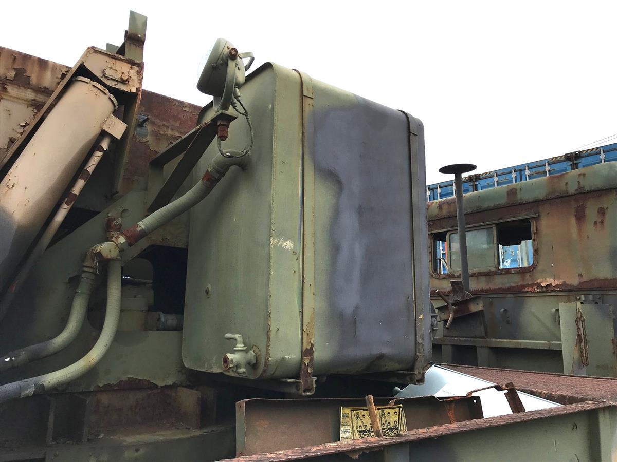 5T-1074 | 5T-1074 Hydraulic Systems Oil Tank Used (2).jpg