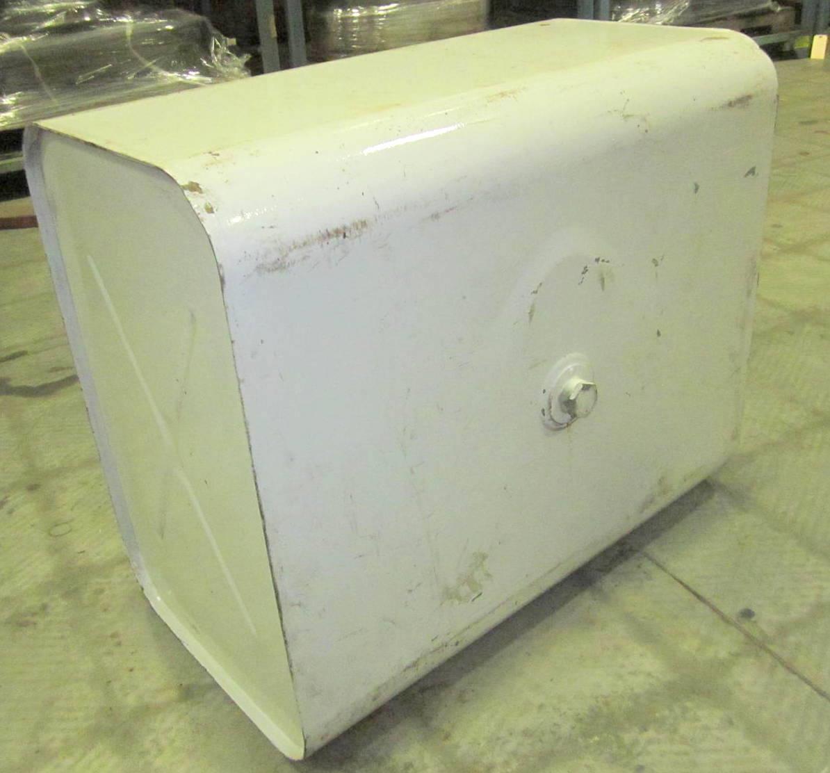 5T-2069 | 5T-2069 Gasoline Tank M51 M52 (3).JPG