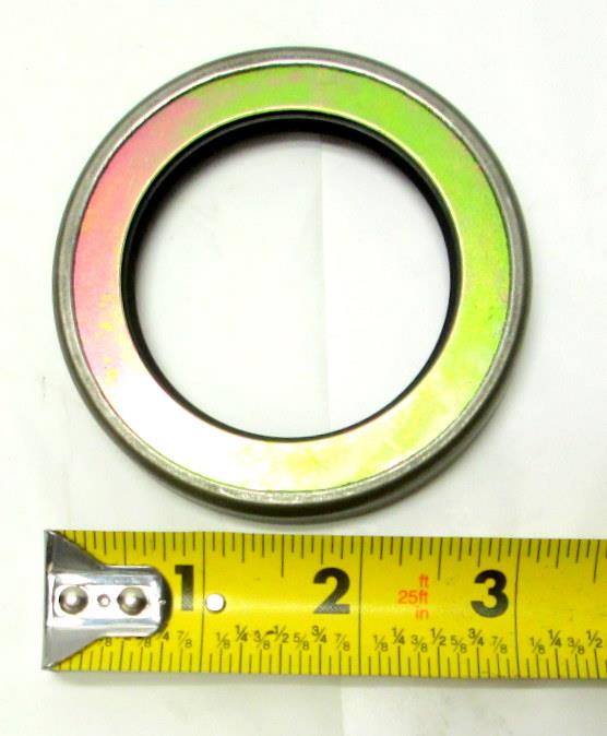 5T-2103 | 5T-2103 Spindle Shaft Assembly Front Plain Encased Seal M809 M939A1 M939A2 (2).JPG