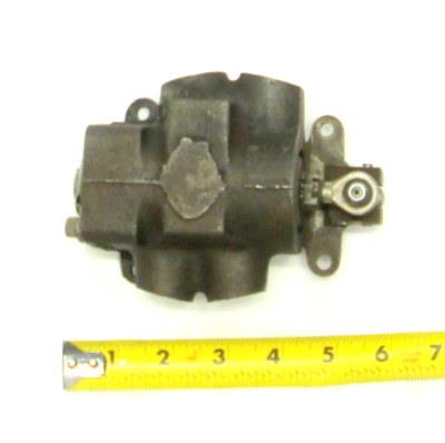 5T-2115 | 5T-2115 Power Steering Box Actuator Multifuel Engine M54 (2).JPG