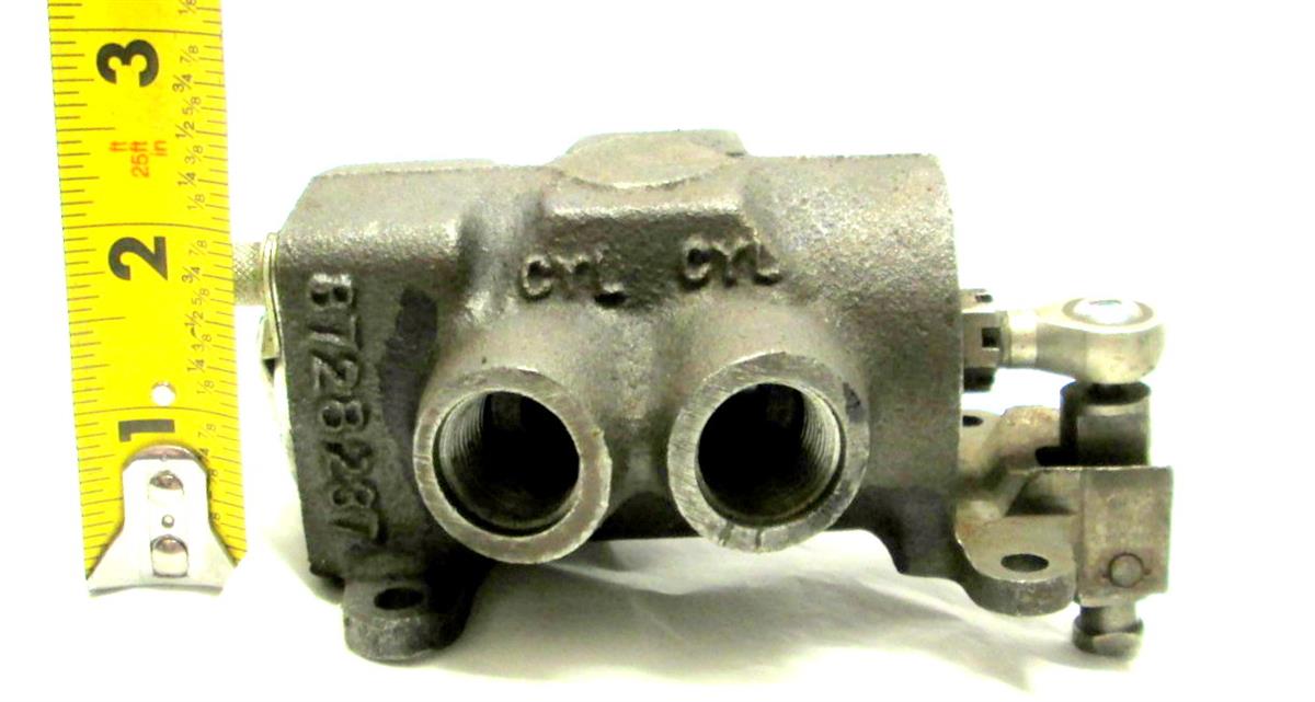 5T-2115 | 5T-2115 Power Steering Box Actuator Multifuel Engine M54 (4).JPG