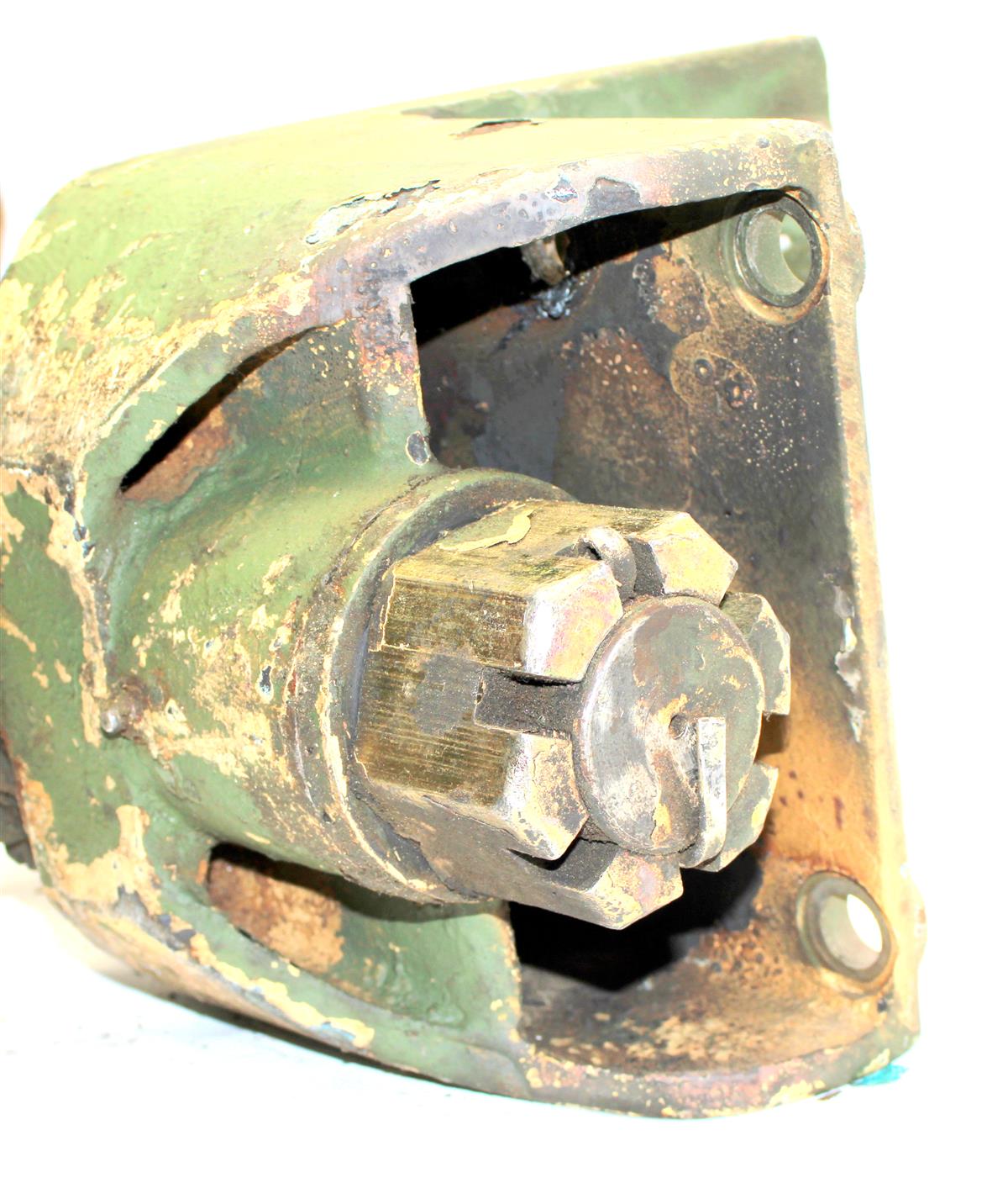 5T-2133  | 5T-2133 Pintle Hitch Assembly with Mounting Bracket M809 M939 M939A1 M939A2 (23).JPG