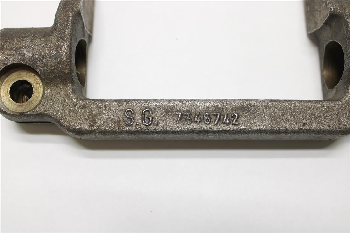 5T-2141 | 5T-2141  Yoke Shifter Fork M809 M939 (14).JPG
