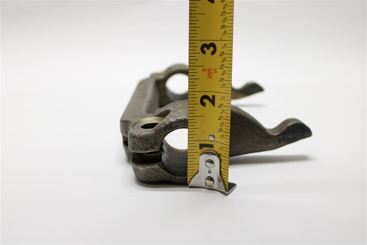 5T-2141 | 5T-2141  Yoke Shifter Fork M809 M939 (5).JPG