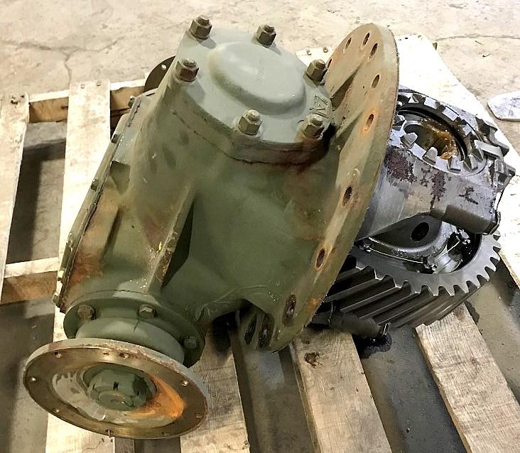 5T-540 | 5T-540  Differential Top-Loader Rockwell Axle(NOS) (7).jpeg
