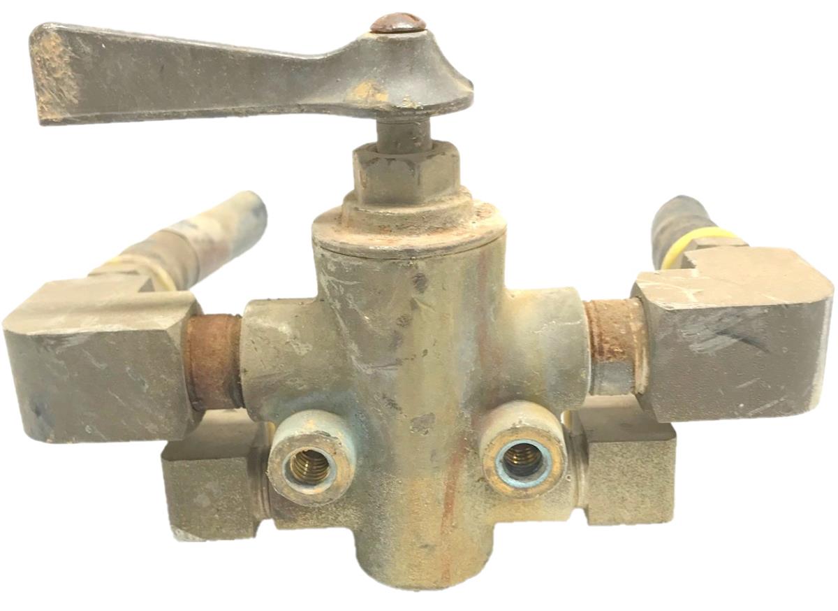 5T-778 | 5T-778  Fuel Tank Diverter Selector Valve (1)USED.jpg